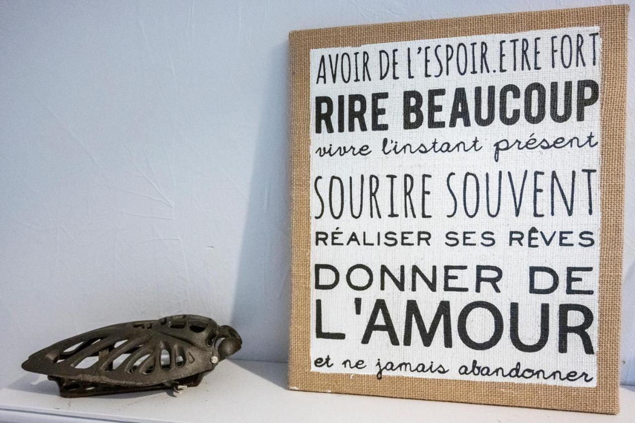 Une Halte Quelque Part Cheminot Eksteriør billede